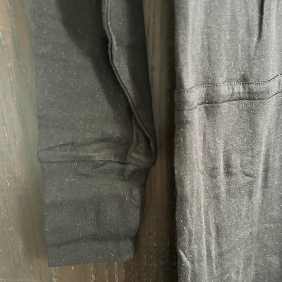 BNWT - Picture 5 of 9